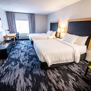 Queen Room Two Queen Beds Roll Shower Mobility Hearing Accessible